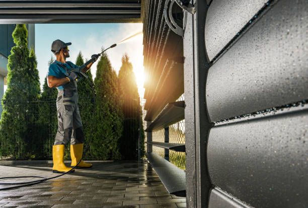 Best Roof Washing  in Greenbriar, VA
